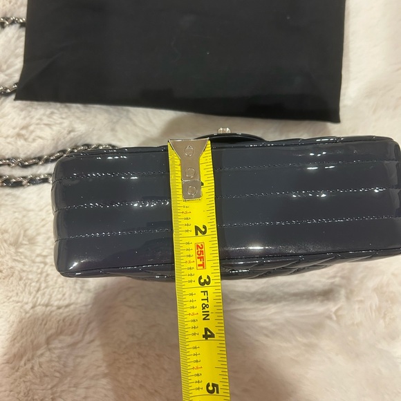 Chanel mini flap Chevron Patent Navy - Picture 11 of 16